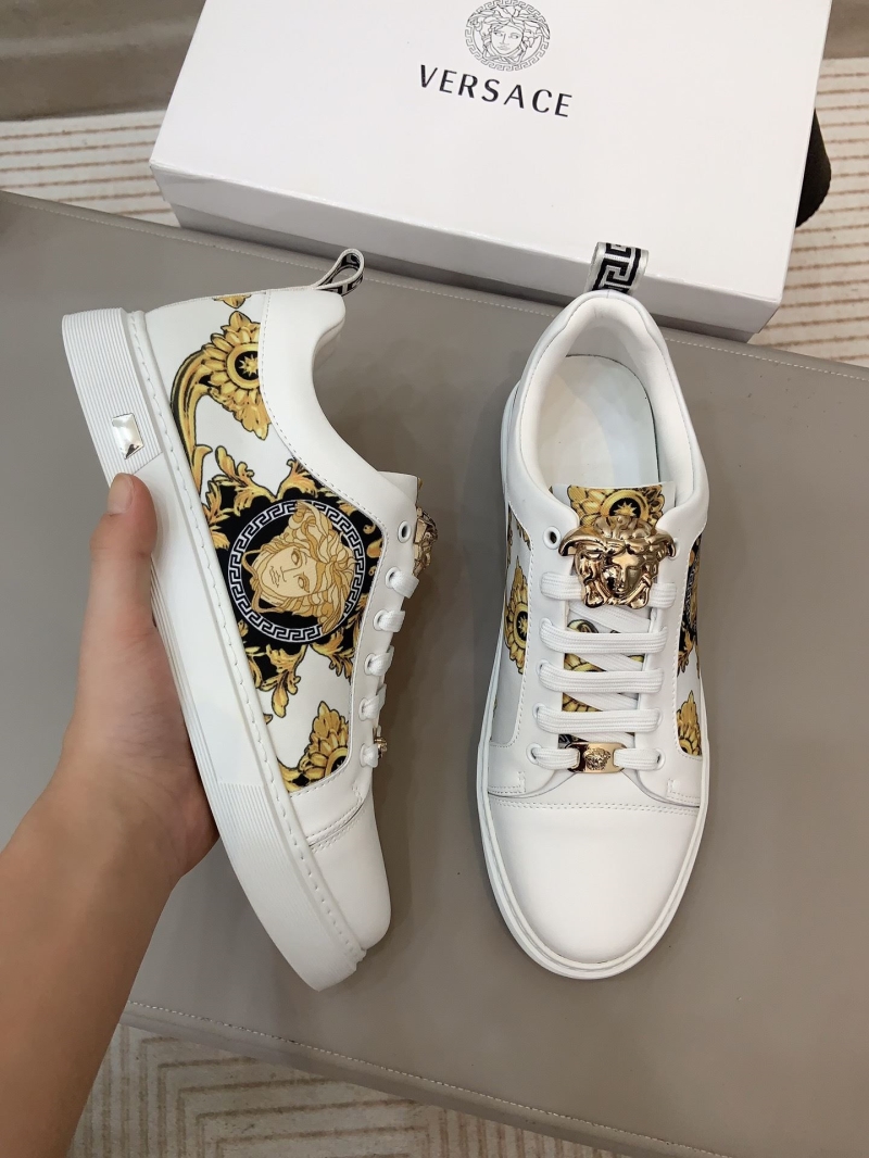 Givenchy Sneakers